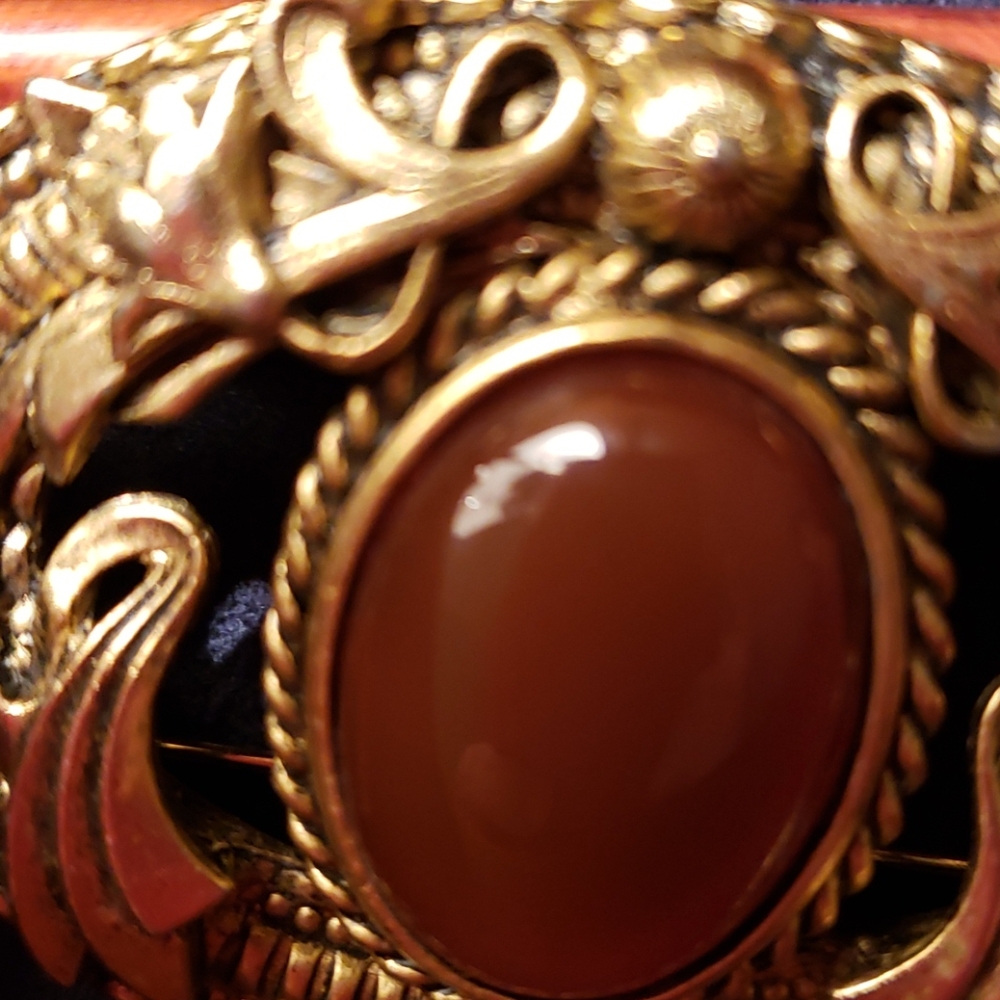 Pin - Picture 4 of 6